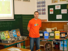 Beseda na téma - recyklace (foto: archiv ZŠ a MŠ Horní Heřmanice)